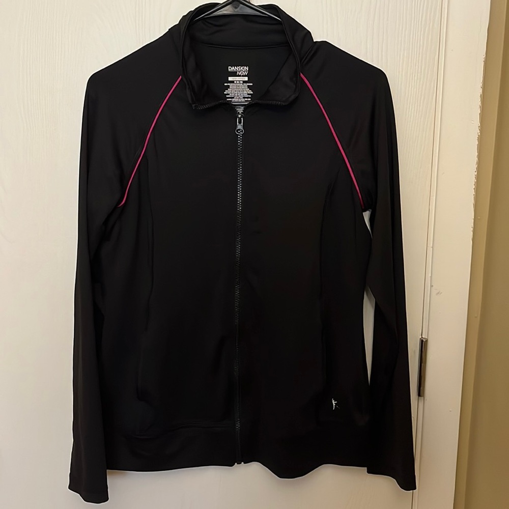 Zip-up track jacket. Semi-fitted. Size M (8-10)